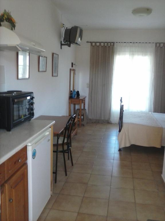 Athineos Apartments Κομμένο Εξωτερικό φωτογραφία