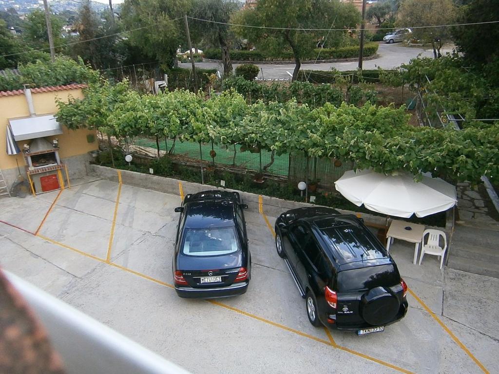 Athineos Apartments Κομμένο Εξωτερικό φωτογραφία